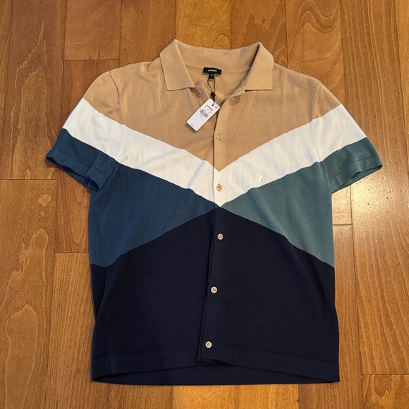 Express Men's Colorblock Button Down Sweater Shirt - Picture 5 of 5